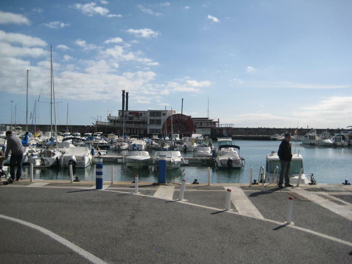 Apartamento En Puerto Marina Apartment Benalmádena Exterior photo